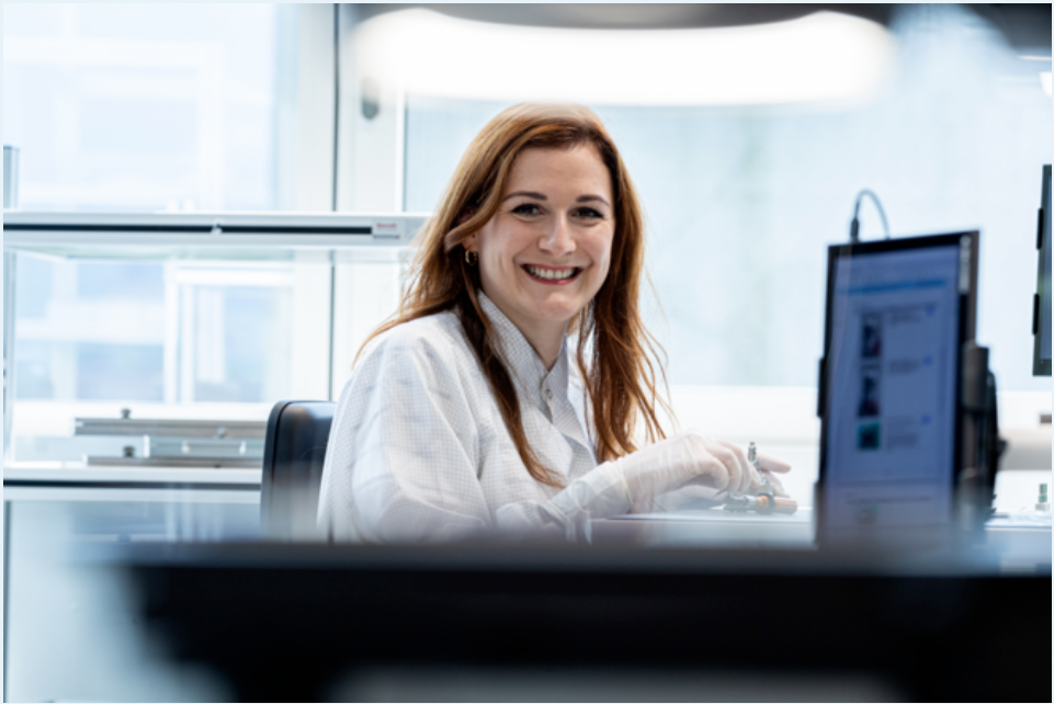 心有繁花自芬芳 ，一起感受英?？悼萍肌八? data-catch-result=